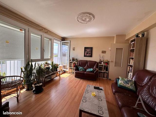 Appartement 5 pièces 83 m²