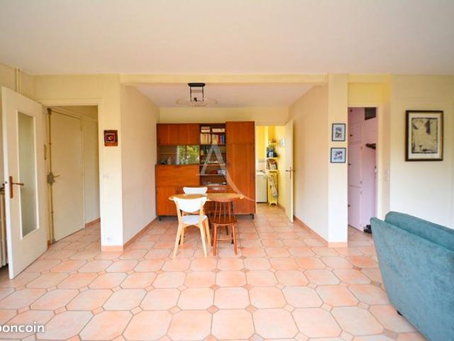 Appartement 5 pièces 83 m²