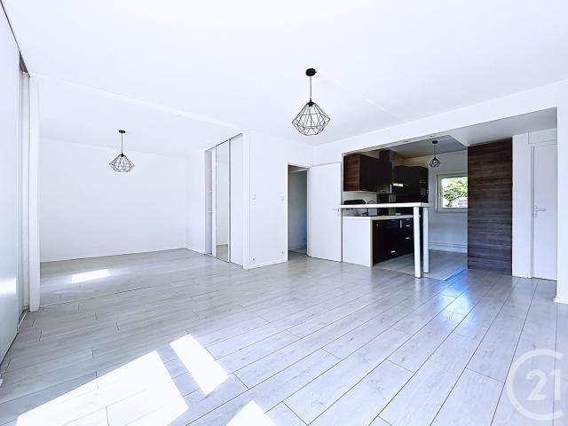 Appartement 5 pièces 80 m²