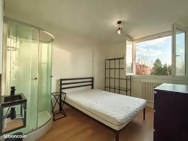 Appartement 5 pièces 80 m²