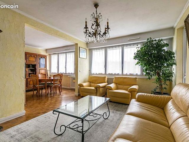 Appartement 5 pièces 80 m²