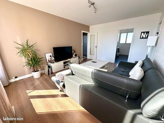 Appartement 5 pièces 80 m²