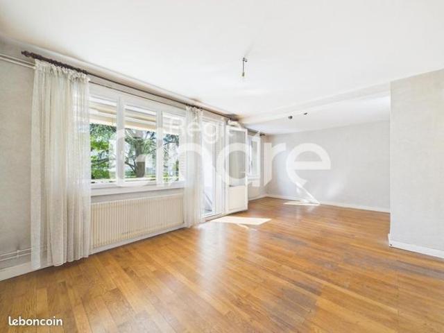 Appartement 5 pièces 80 m²