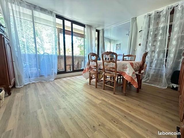 Appartement 5 pièces 81 m²