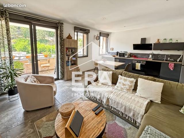 Appartement 5 pièces 81 m²
