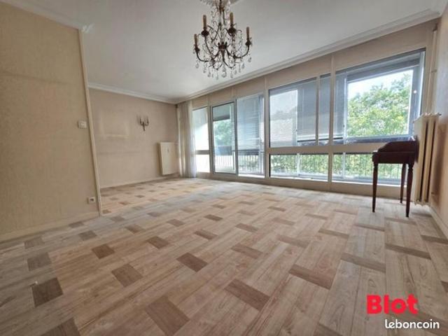 Appartement 5 pièces 81 m²