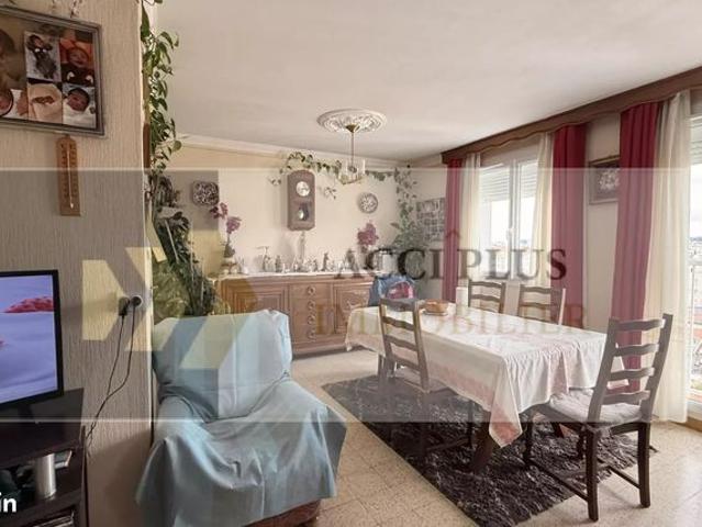 Appartement 5 pièces 82 m²