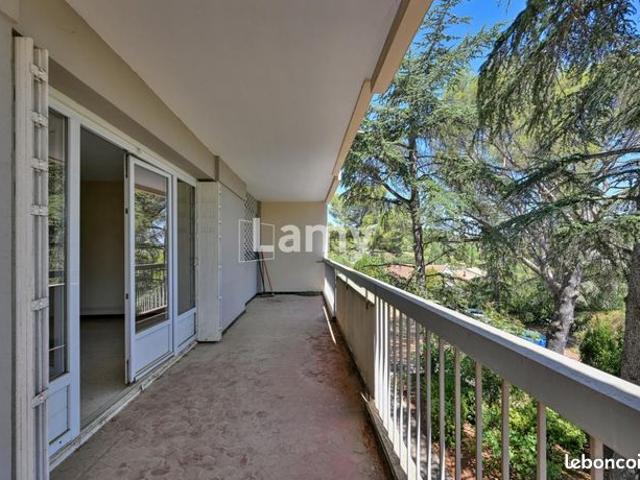 Appartement 5 pièces 82 m²