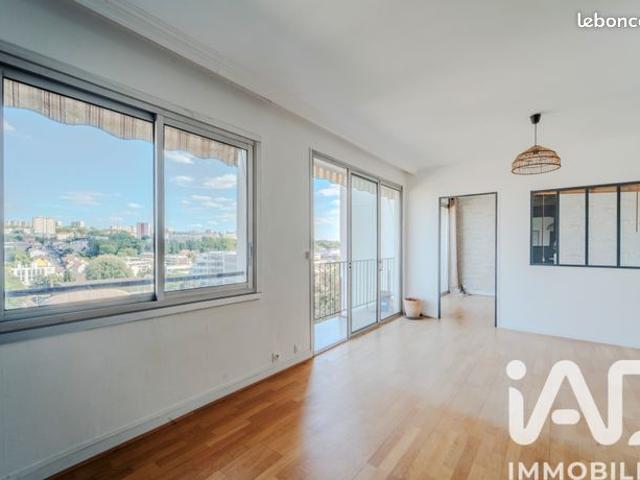 Appartement 4 pièces 82 m²