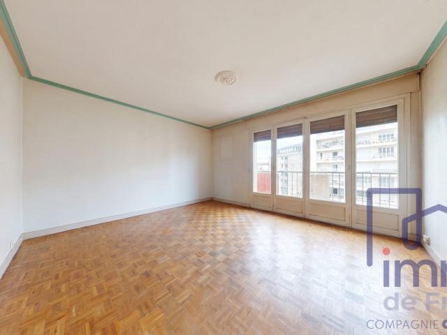 Appartement 5 pièces 82 m²