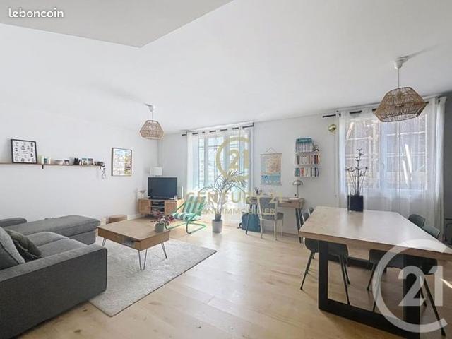 Appartement 5 pièces 82 m²
