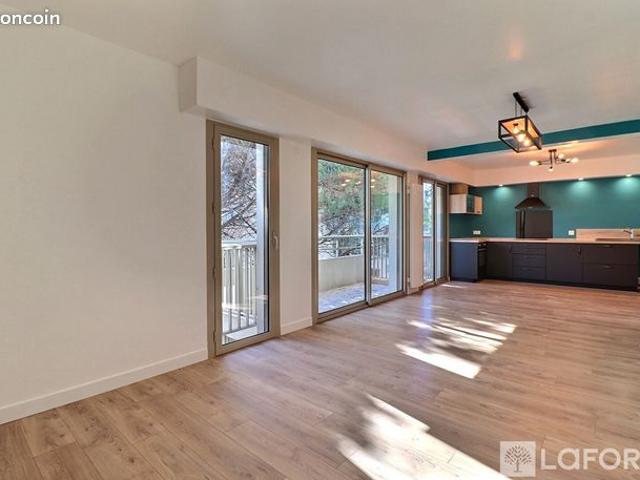 Appartement 5 pièces 87 m²