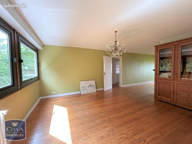 Appartement 5 pièces 87 m²