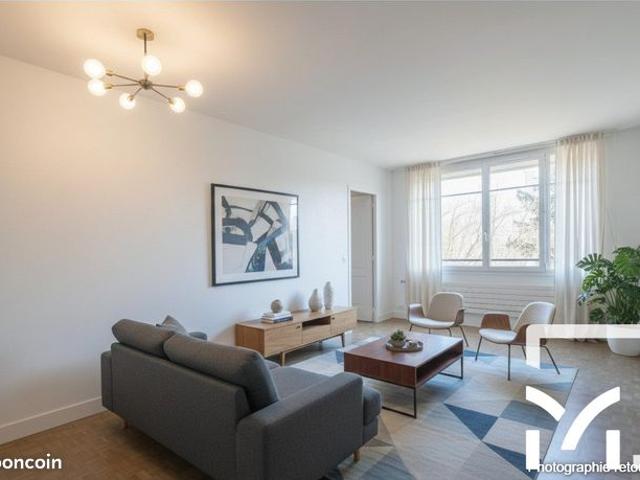 Appartement 5 pièces 84 m²