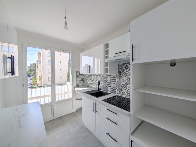 Appartement 5 pièces, 85 m² à louer à Marseille 13 13013