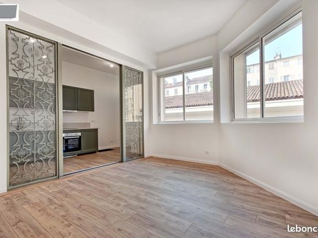 Appartement 5 pièces 85 m²