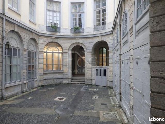 Appartement 5 pièces 85 m²