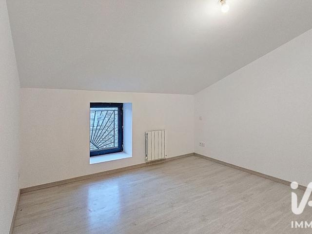 Appartement 5 pièces, 86 m² à louer à Saint Julien Molin Molette 42220