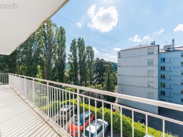 Appartement 5 pièces 86 m²