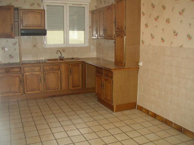 Appartement 5 pièces, 93 m² à louer à Artix 64170