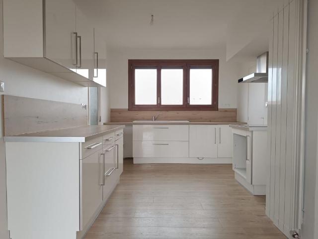 Appartement 5 pièces, 93 m² à louer à Narbonne 11100