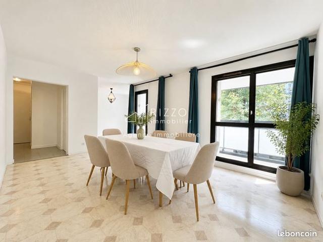 Appartement 5 pièces 93 m²