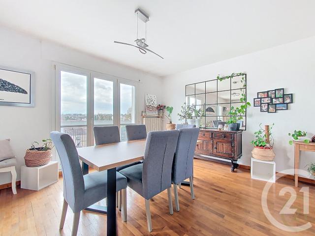 Appartement 5 pièces 93 m²
