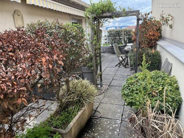 Appartement 5 pièces 93 m²