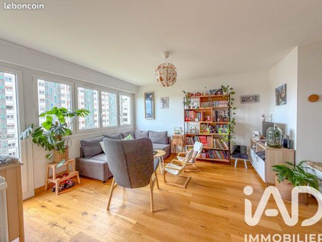 Appartement 5 pièces 93 m²