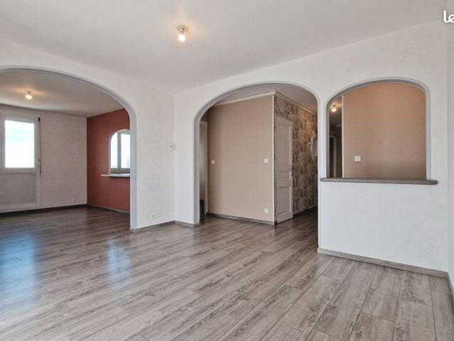 Appartement 5 pièces 93 m²