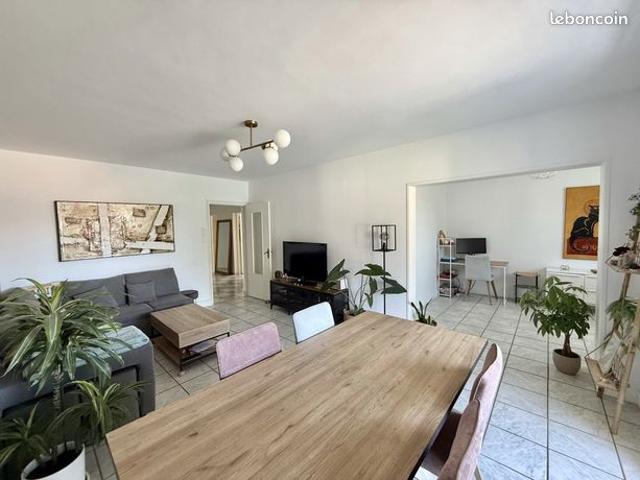 Appartement 5 pièces 93 m²