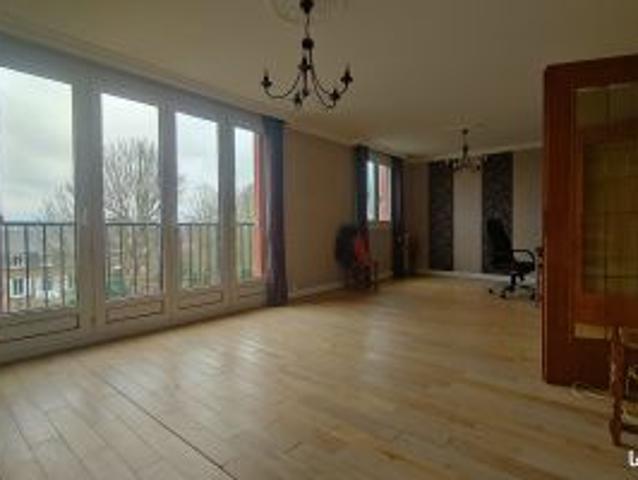 Appartement 5 pièces 90 m²