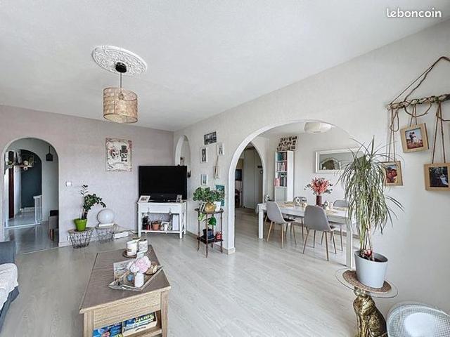 Appartement 5 pièces 90 m²