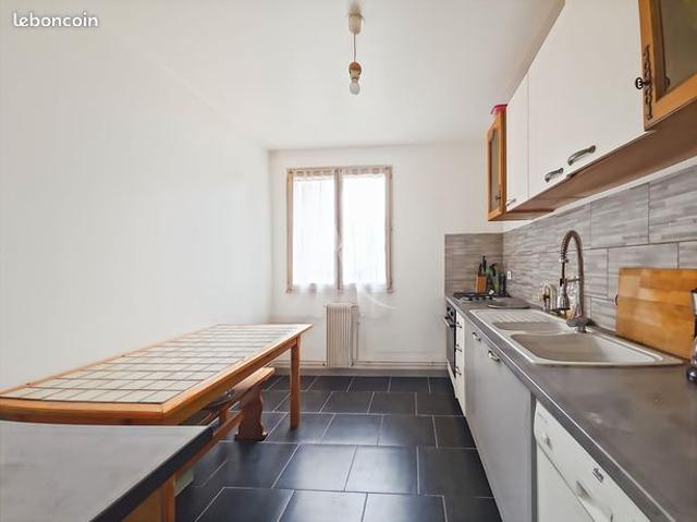 Appartement 5 pièces 90 m²