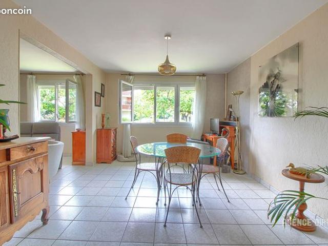 Appartement 5 pièces 90 m²