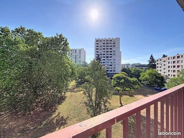 Appartement 5 pièces 90 m²