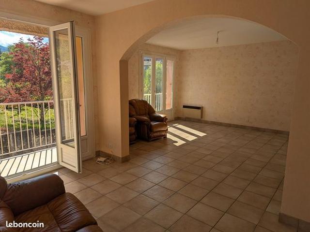 Appartement 5 pièces 90 m²