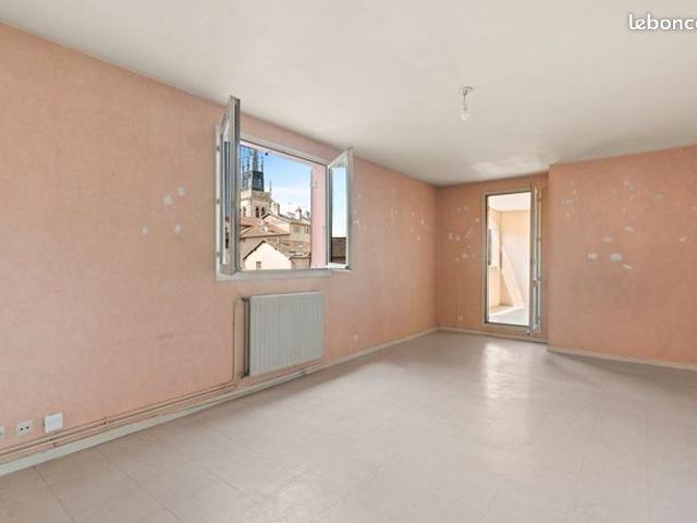 Appartement 5 pièces 90 m²