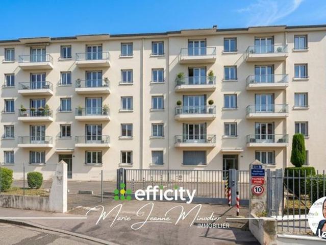 Appartement 5 pièces 90 m²