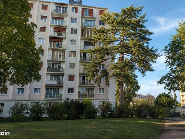 Appartement 5 pièces 91 m²