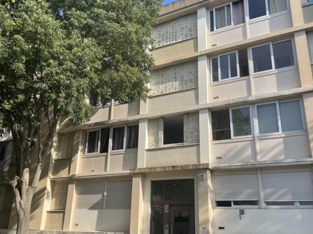 Appartement 5 pièces, 92 m² à louer à Carpentras 84200