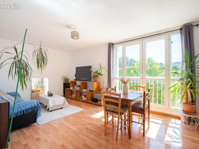 Appartement 5 pièces 92 m²
