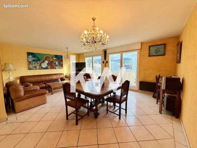 Appartement 5 pièces 92 m²