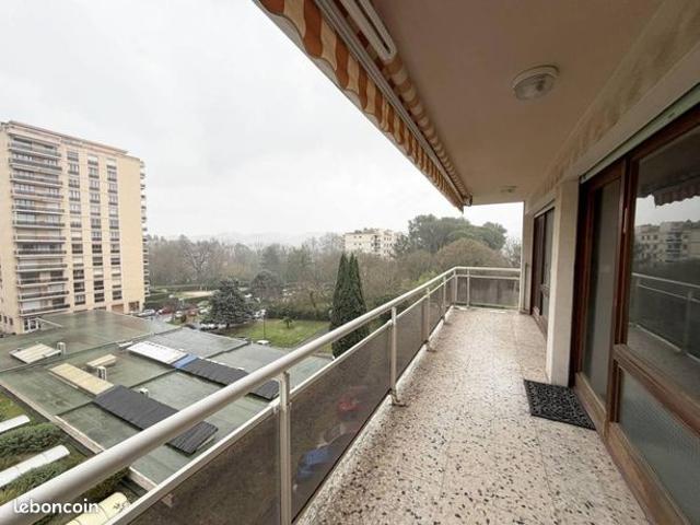 Appartement 5 pièces 92 m²