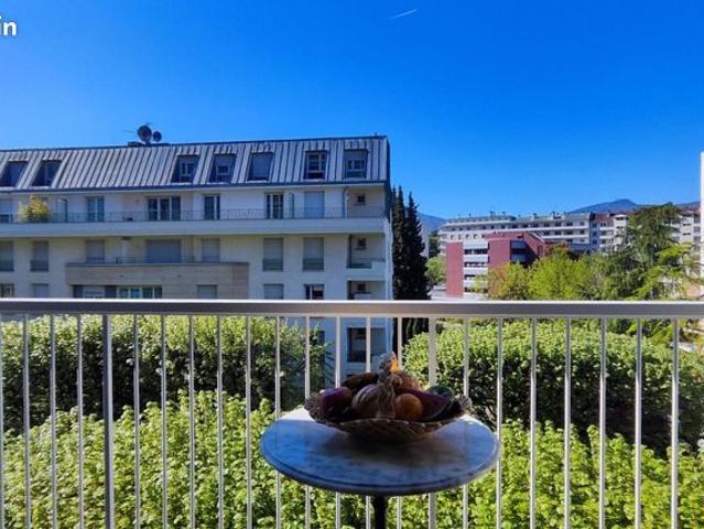 Appartement 5 pièces 92 m²