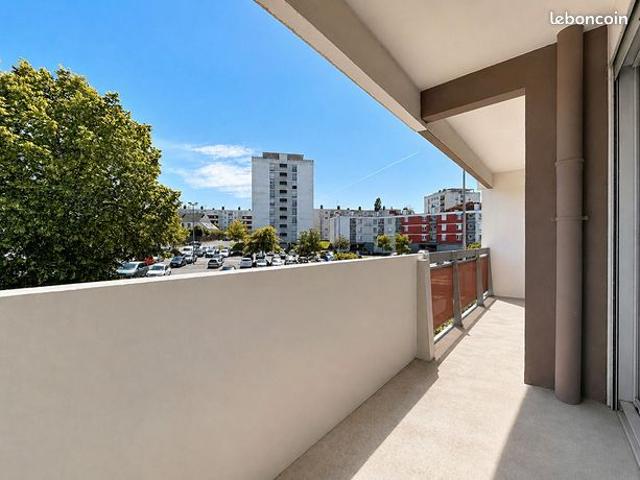 Appartement 5 pièces 92 m²