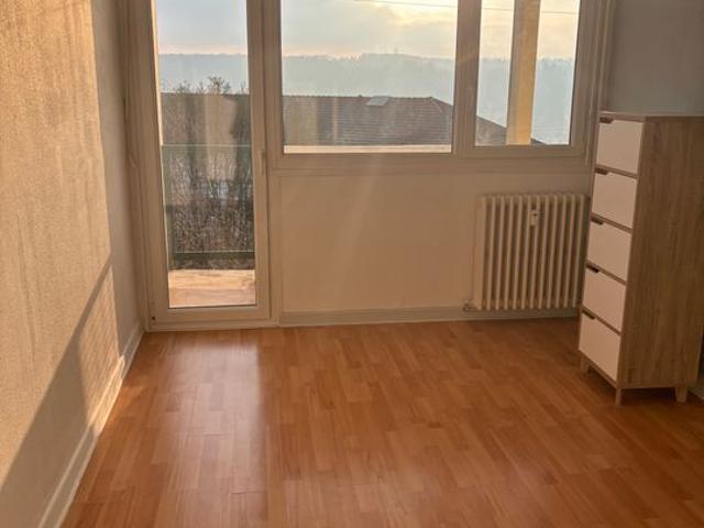 Appartement 5 pièces, 97 m² à louer à Bar le Duc 55000