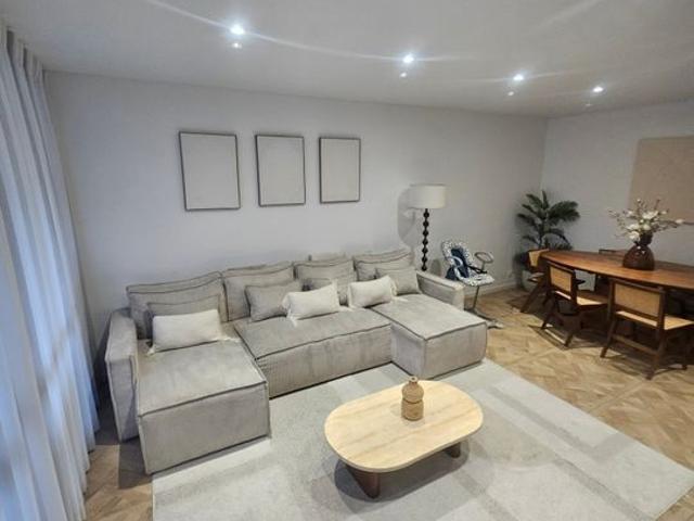 Appartement 5 pièces, 97 m² à louer à Massy 91300