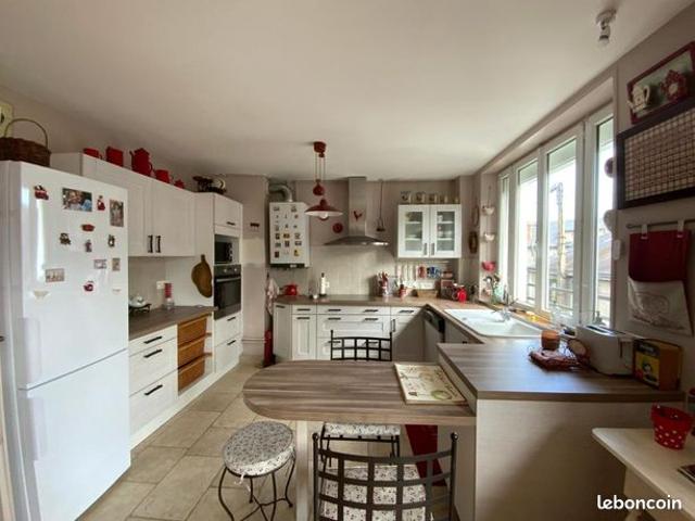 Appartement 5 pièces 97 m²