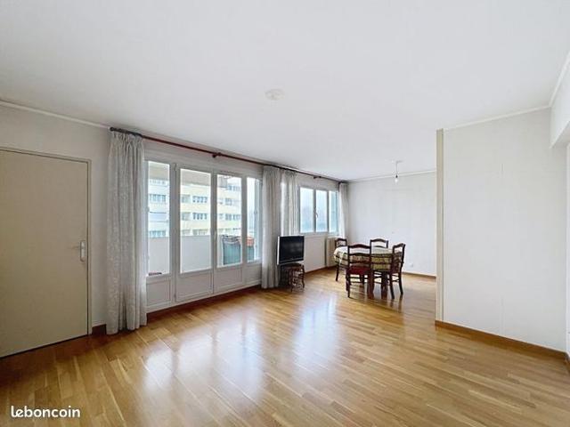 Appartement 5 pièces 97 m²